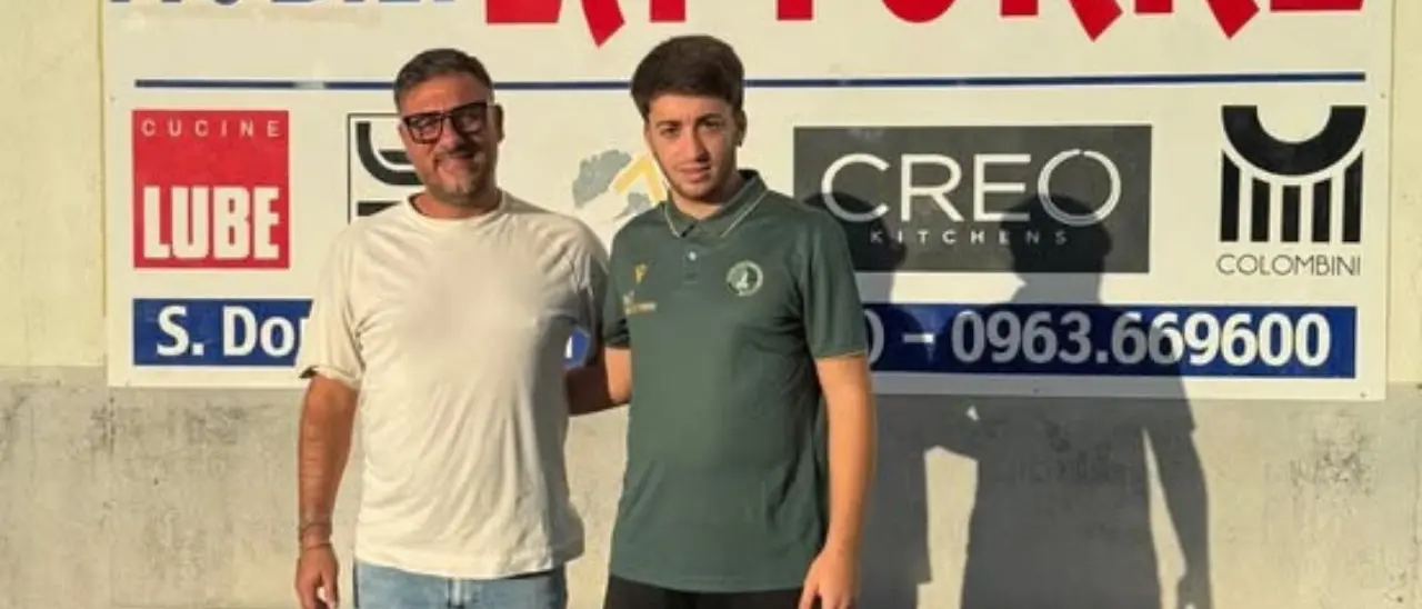 Promozione B, colpo in attacco per il Capo Vaticano: ufficiale l'ingaggio del talento Luca Giurlanda\n