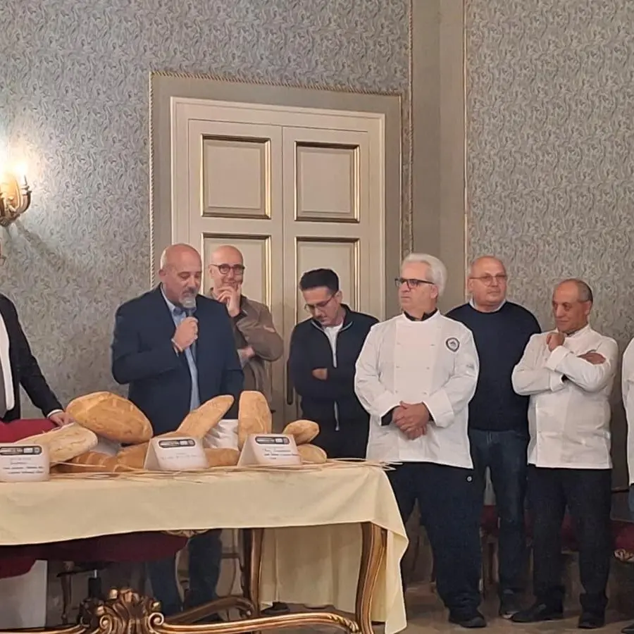 Polistena celebra la Giornata Mondiale del Pane Artigianale: sinergia tra scuola, maestri panificatori e comunità\n\u00A0\n