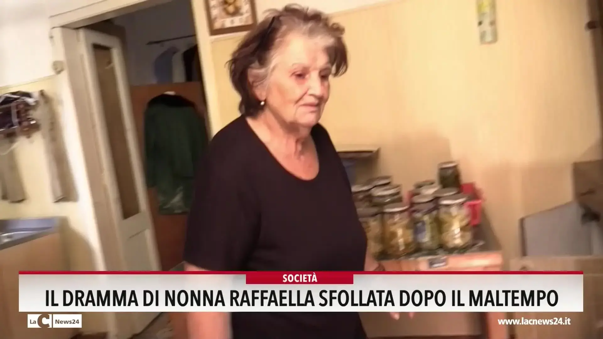 Il dramma di nonna Raffaella sfollata dopo il maltempo