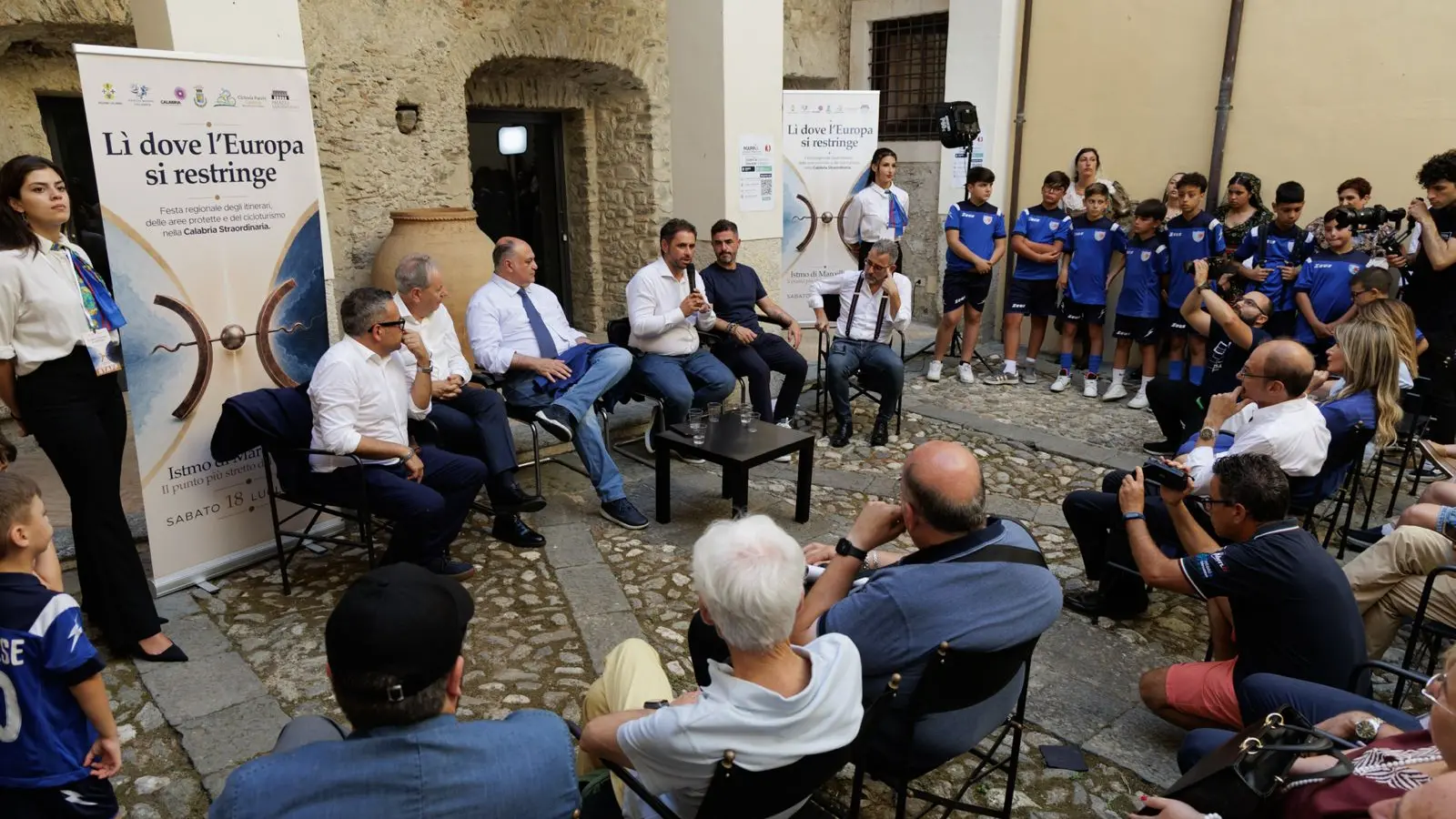 Da Panama a Corinto, fino a Marcellinara: quando l’istmo diventa destinazione