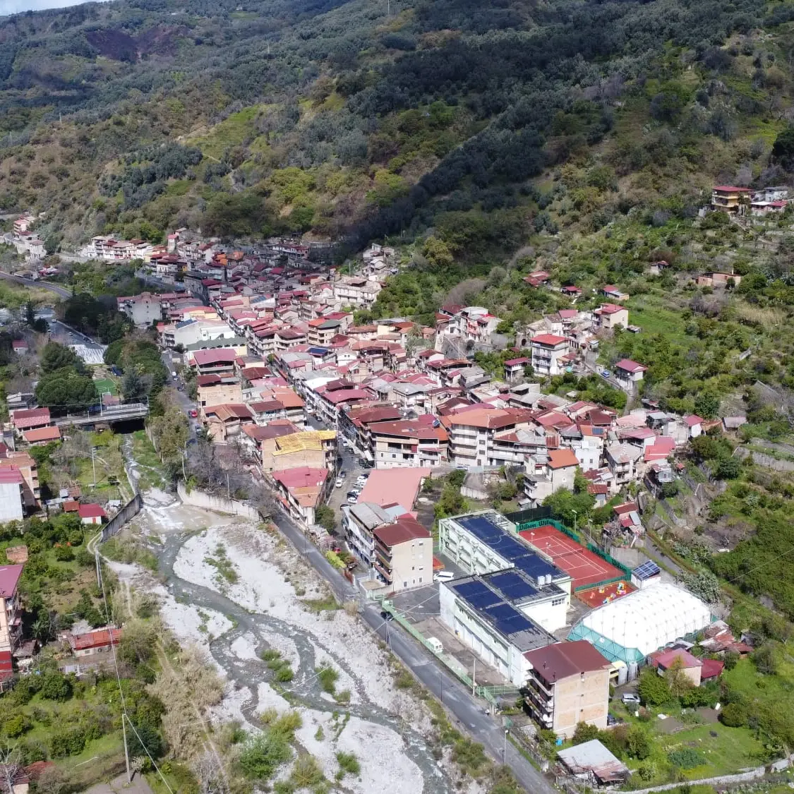 San Roberto si prepara a vivere \"San Roberto Valley Food 3.0\" : gusto, musica e territorio al Parco delle Mimose\n