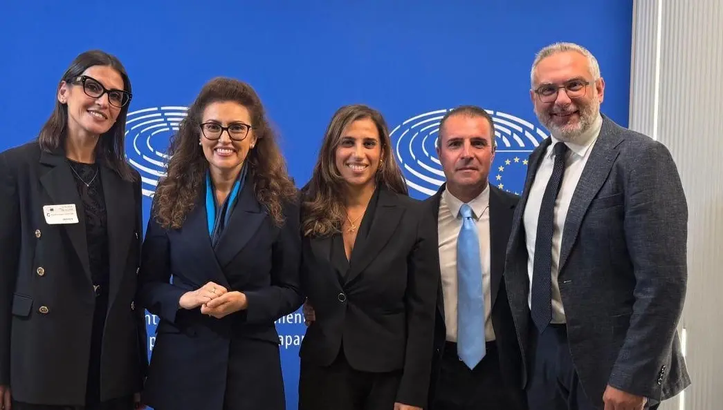 Calafiore, Mangano e Marino (FdI): «Da Bruxelles un'opportunità concreta per rafforzare il mondo del sociale e il legame con i territori»\n