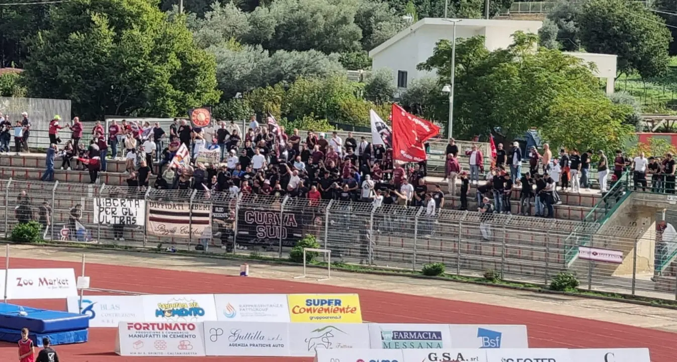 La Reggina non sbaglia e vince contro la Nissa: decidono Abonckelet e Magrassi\n