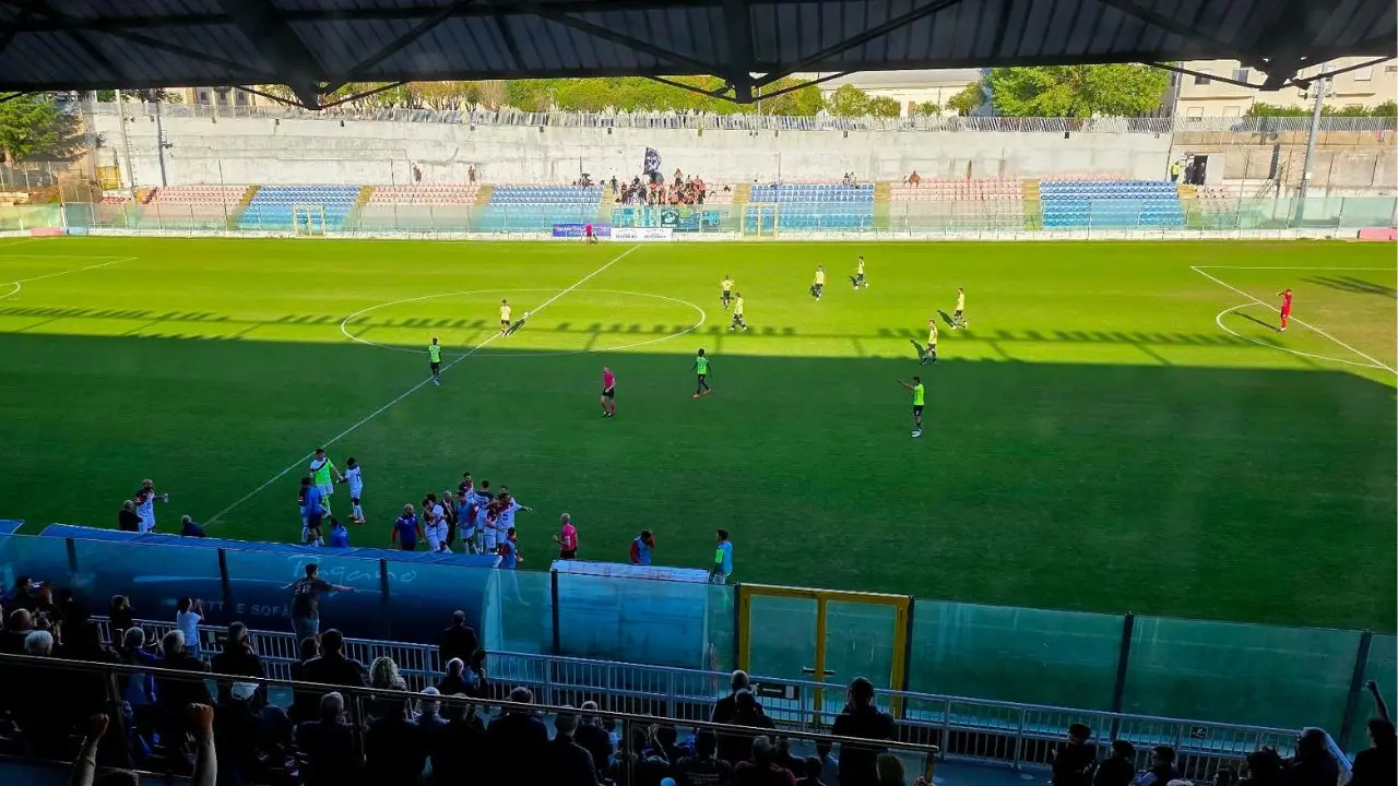 Serie D: la Vibonese spreca, il Gela strappa l'1-1. Non basta il solito Marsico\n
