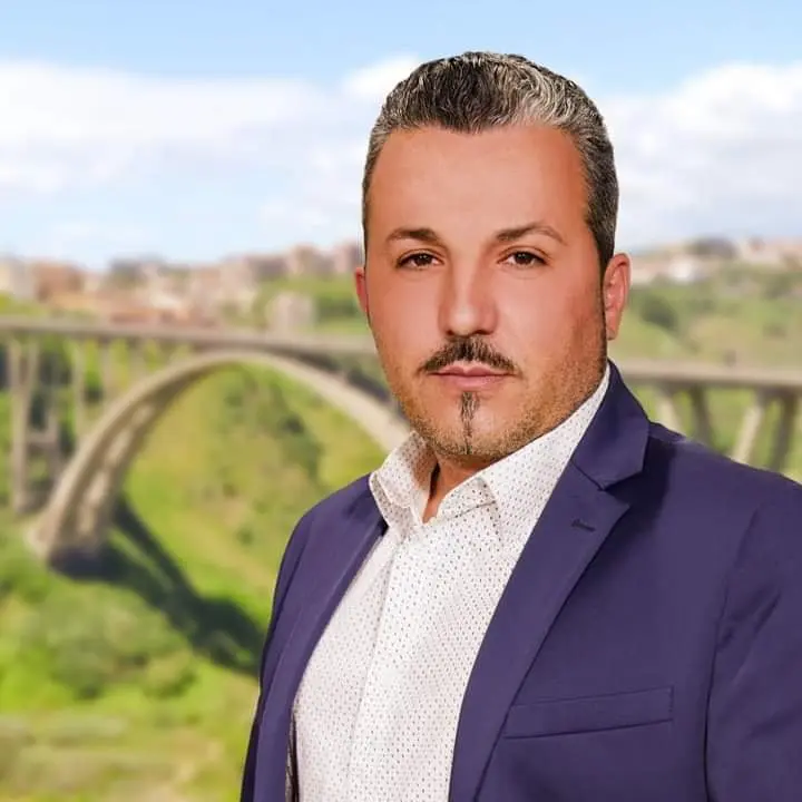 «Perché dico sì\u00A0alla candidatura di Sergio Costanzo a sindaco di Catanzaro»\n