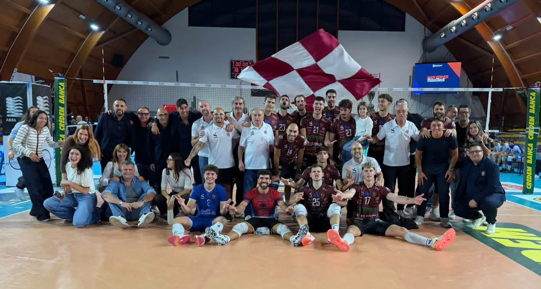 Esordio da sogno in A2 per la Domotek volley Reggio che vinc al tie-break\u00A0a Pineto\n