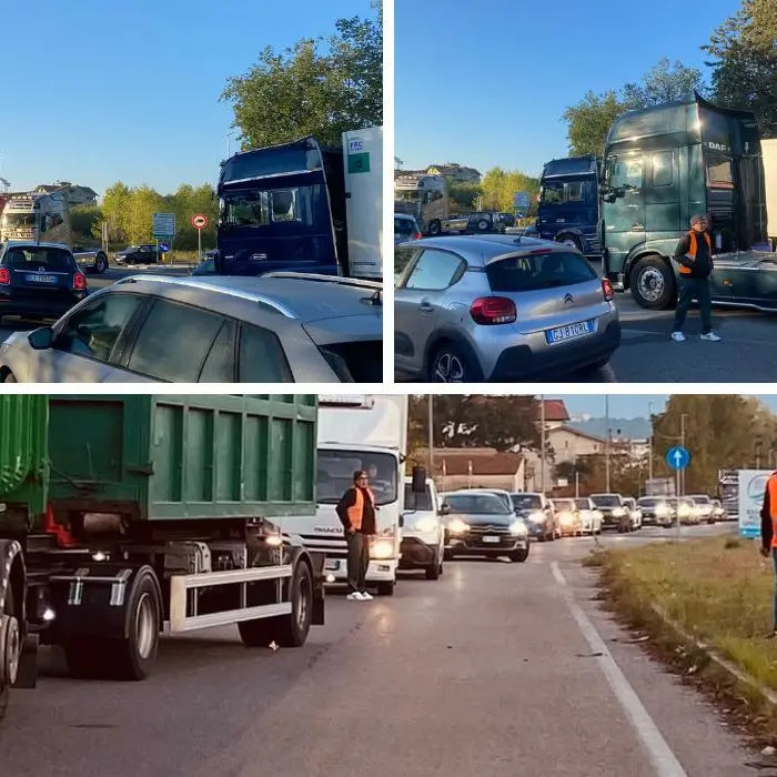 Rende dopo Cosenza, la protesta\u00A0dilaga: rallentamenti e presidio permanente a Quattromiglia\n