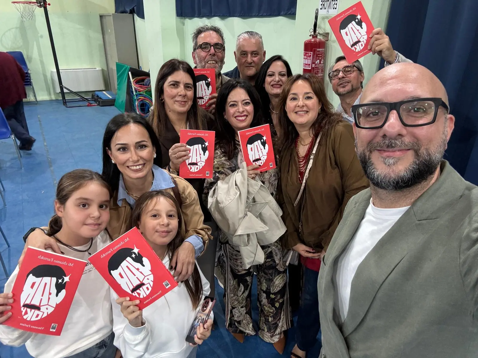 A Rosarno la presentazione del libro ispirato a Freddie Mercury\u00A0di Vincenzo Furfaro “Mi chiamo Farrokh”\n\n\n
