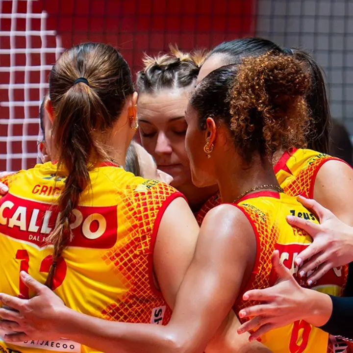 Tonno Callipo, esordio vincente in Serie A3 femminile: Vibo supera Castellana al tie-break dopo una battaglia di oltre due ore\n