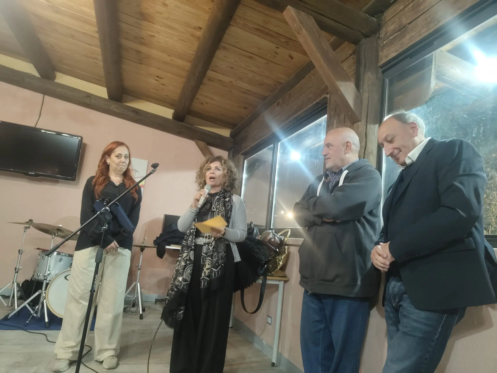 Cosenza, “Canto anch’io, no tu no”: consegnati 6.700 euro a tre progetti solidali\n