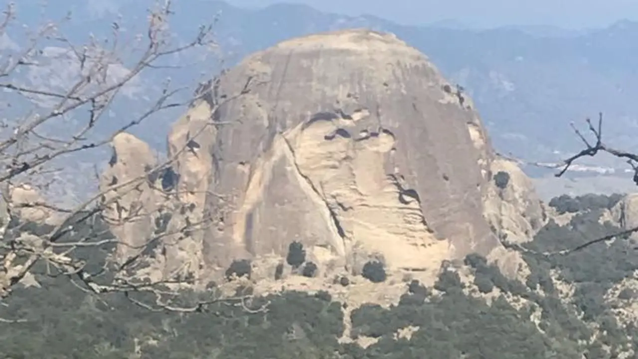Frana a Pietra Cappa, scatta il divieto di transito lungo il sentiero escursionistico\n