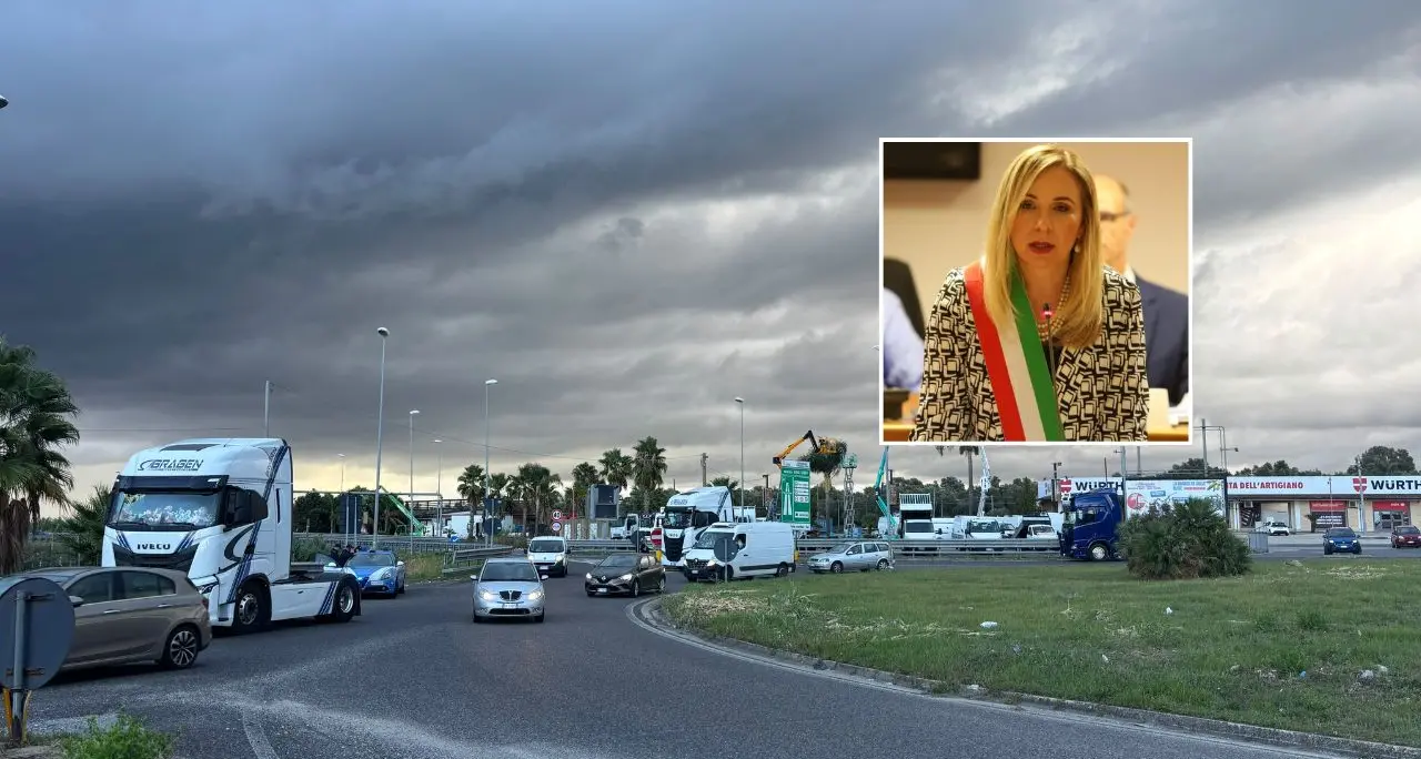 <p>Caro vita, la sindaca di Gioia Tauro presenta una richiesta al Consiglio regionale: prezzi calmierati e finanziamenti</p>