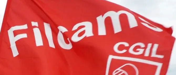Caro vita e carburanti, la Filcams Cgil Calabria al fianco dei commercianti: domani il segretario Valentino a Vibo Valentia\n