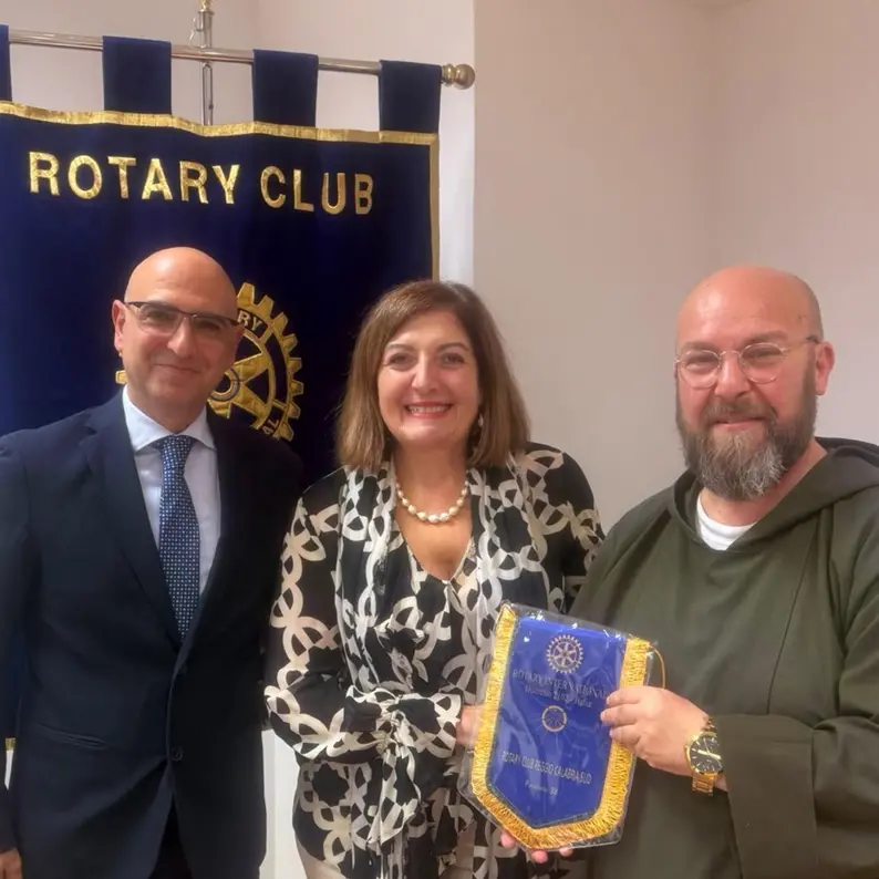Reggio, il cibo tra sacralità e storia al centro del \"caminetto\" del Rotary Sud Parallelo 38\n