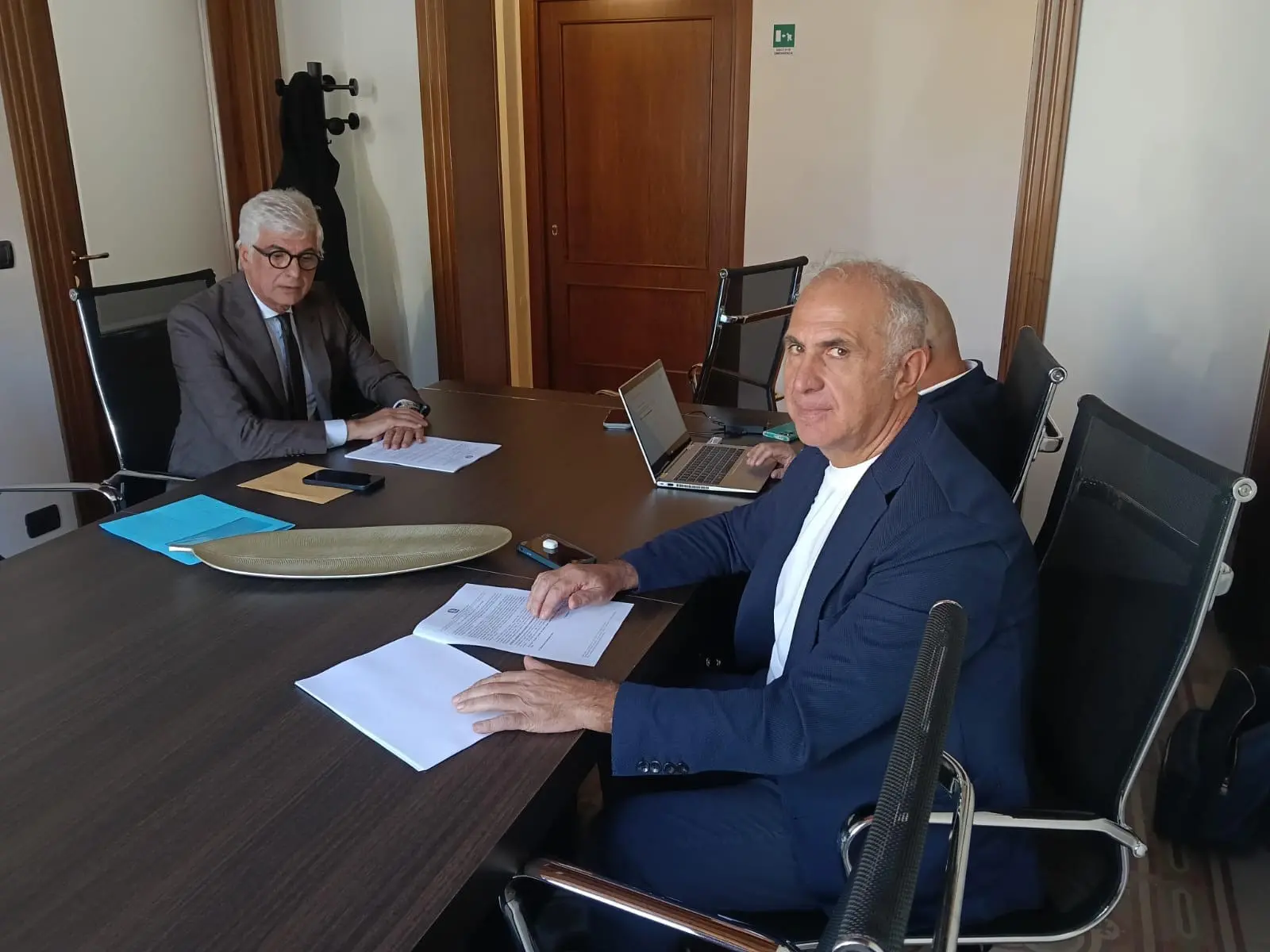 Acri, firmato un contratto da 4,2 milioni per la rete fognaria e la depurazione\n
