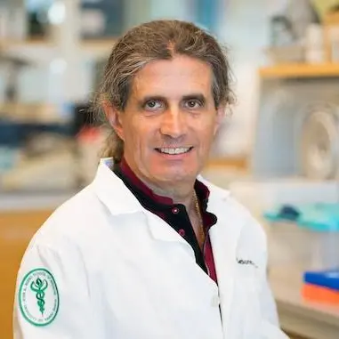 All’oncologo catanzarese Carbone prestigioso premio a Washington