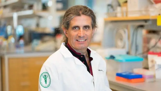All’oncologo catanzarese Carbone prestigioso premio a Washington