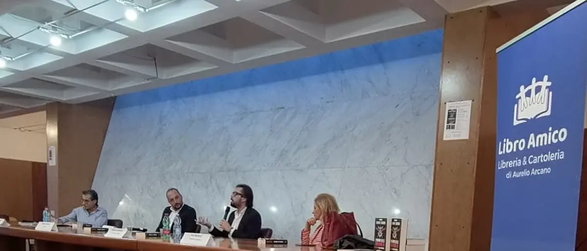 “I padroni della ‘ndrangheta”, a Pellaro Claudio Cordova per un confronto su romanzo, memoria e comunità\n