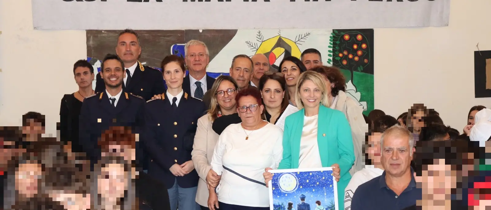 Bullismo, la storia di Michele morto a 17 anni commuove gli studenti del Galluppi di Tropea: la testimonianza della madre e l'appello al rispetto\n
