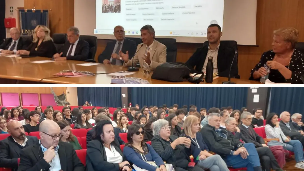 Presentata all’Unical\u00A0la prima Scuola di Politica per gli studenti vibonesi: 120 ragazzi a lezione di cittadinanza, poi il viaggio in Europa\n