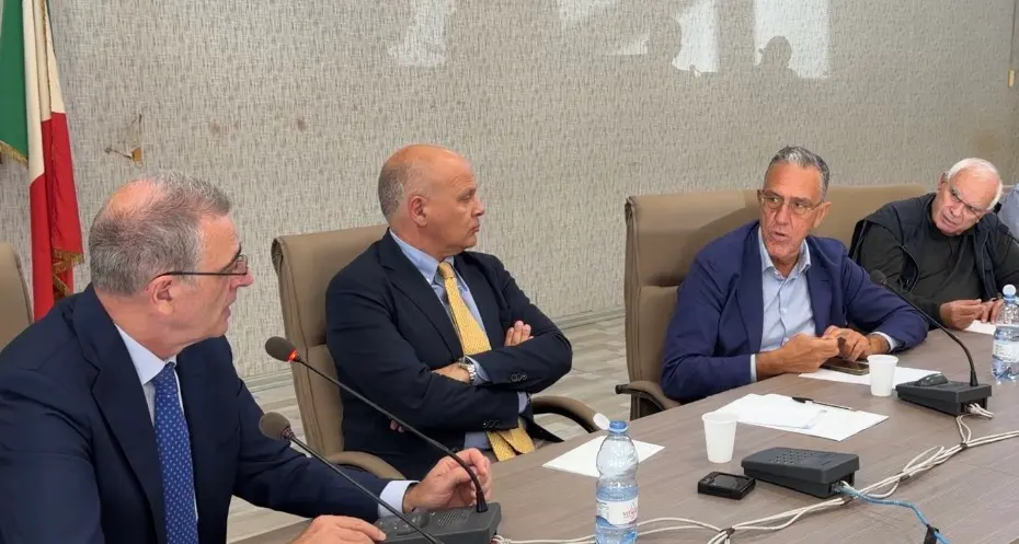 Servizio idrico, Sorical incontra i sindaci dell’Alto Tirreno Cosentino: verso il subentro nella gestione\n
