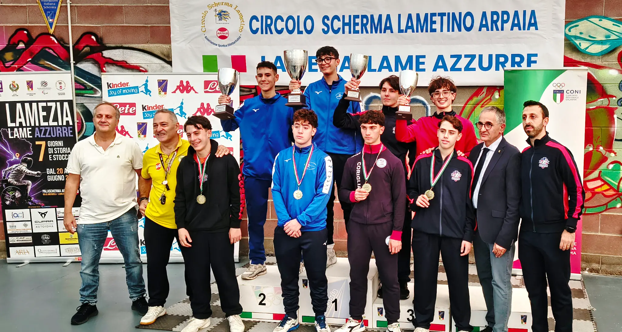 Scherma, il Club Cosenza domina a Lamezia: tre vittorie e tredici pass nazionali\n