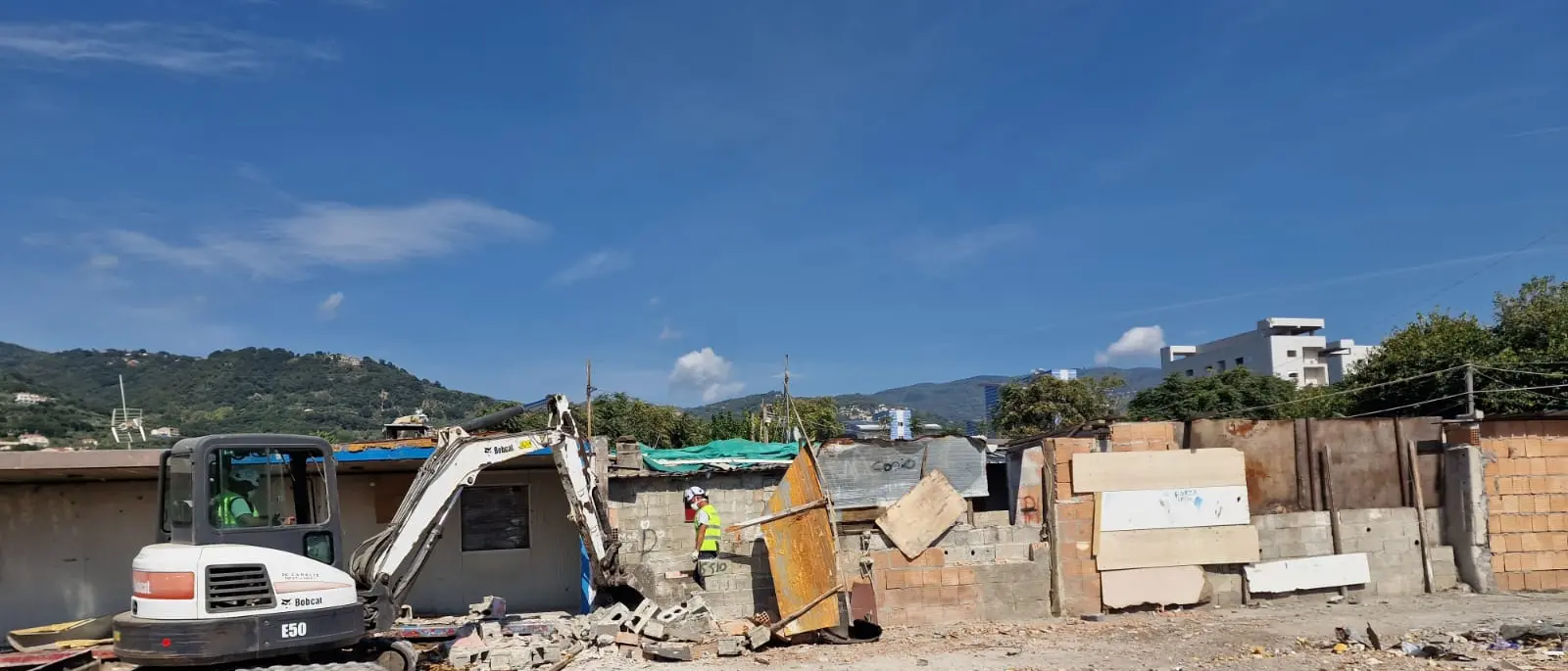 Lamezia, il lavoro oltre lo sgombero di Scordovillo. La sfida dell’integrazione: scuola, lavoro e dialogo per ripartire\n