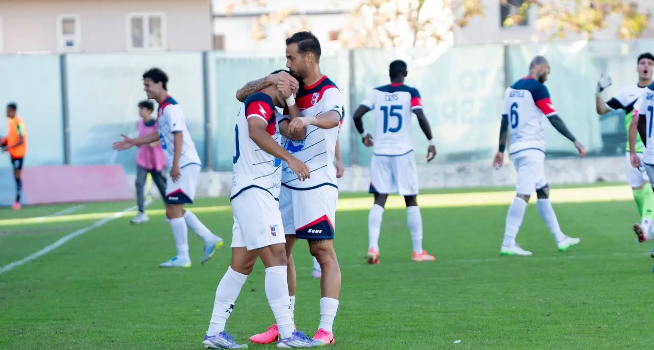 La Vibonese si prepara ad affrontare il Ragusa penultimo in classifica: rossoblù a caccia della vittoria dopo due pareggi\n