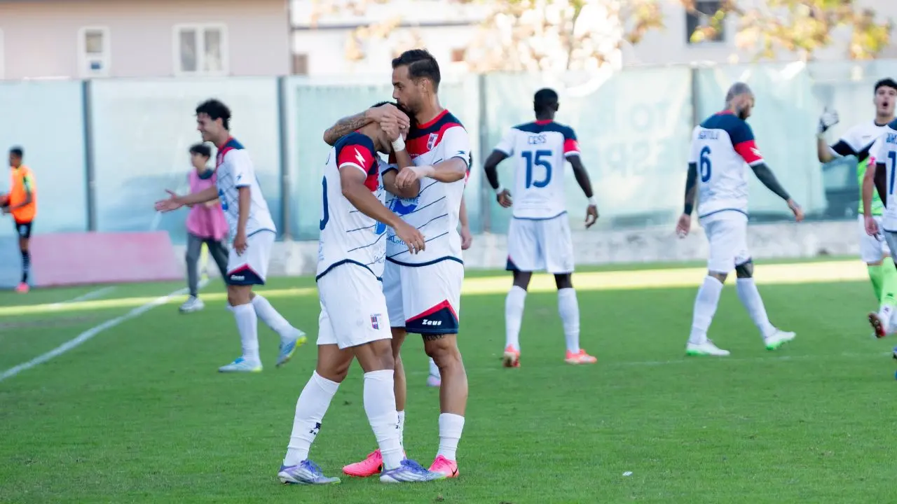 La Vibonese si prepara ad affrontare il Ragusa penultimo in classifica: rossoblù a caccia della vittoria dopo due pareggi\n