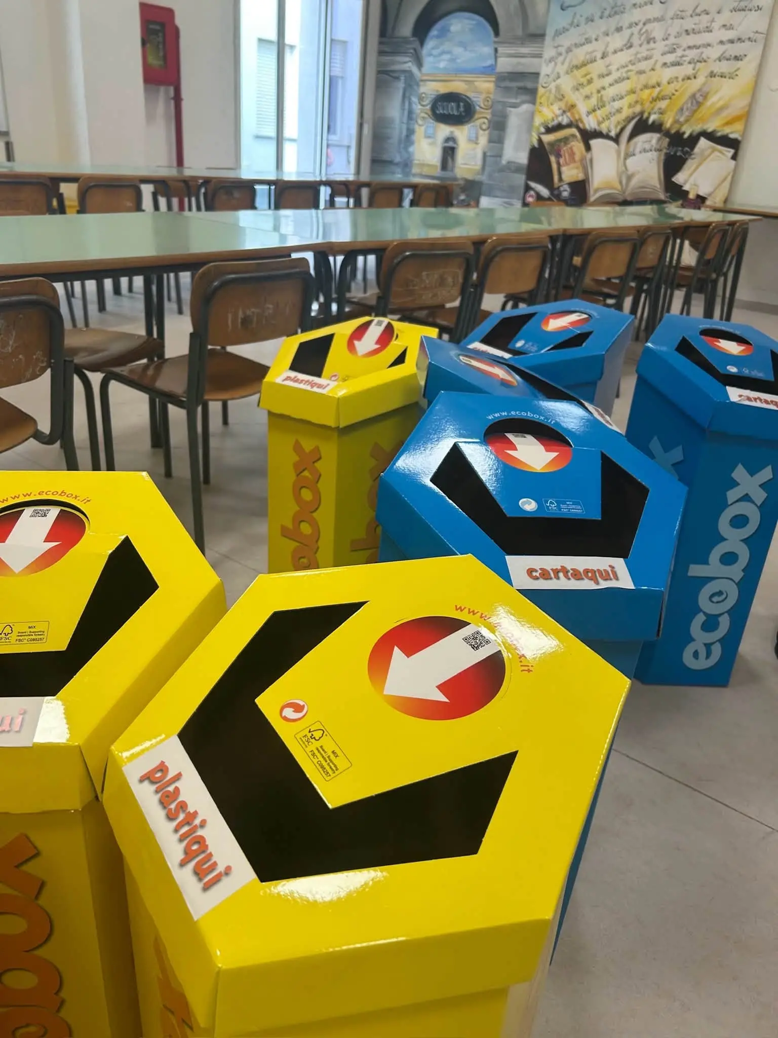 A Motta San Giovanni la sostenibilità si impara tra i banchi: differenziata in tutte le aule\n