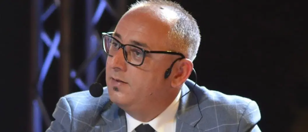 San Giovanni in Fiore, la denuncia del giornalista Francesco Oliverio: «Aggredito dal sindaco Barile»\n