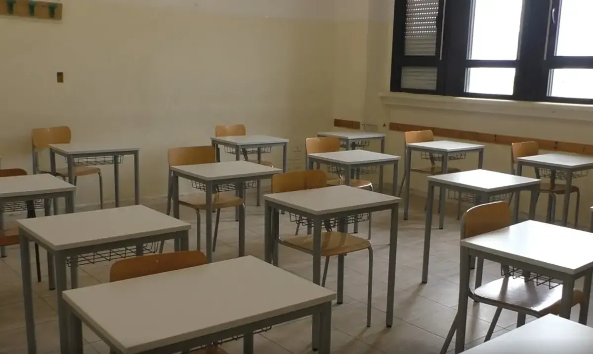 «La carenza di carburante rischia di paralizzare le scuole del Sud»: la Uil chiede di intervenire con urgenza\n