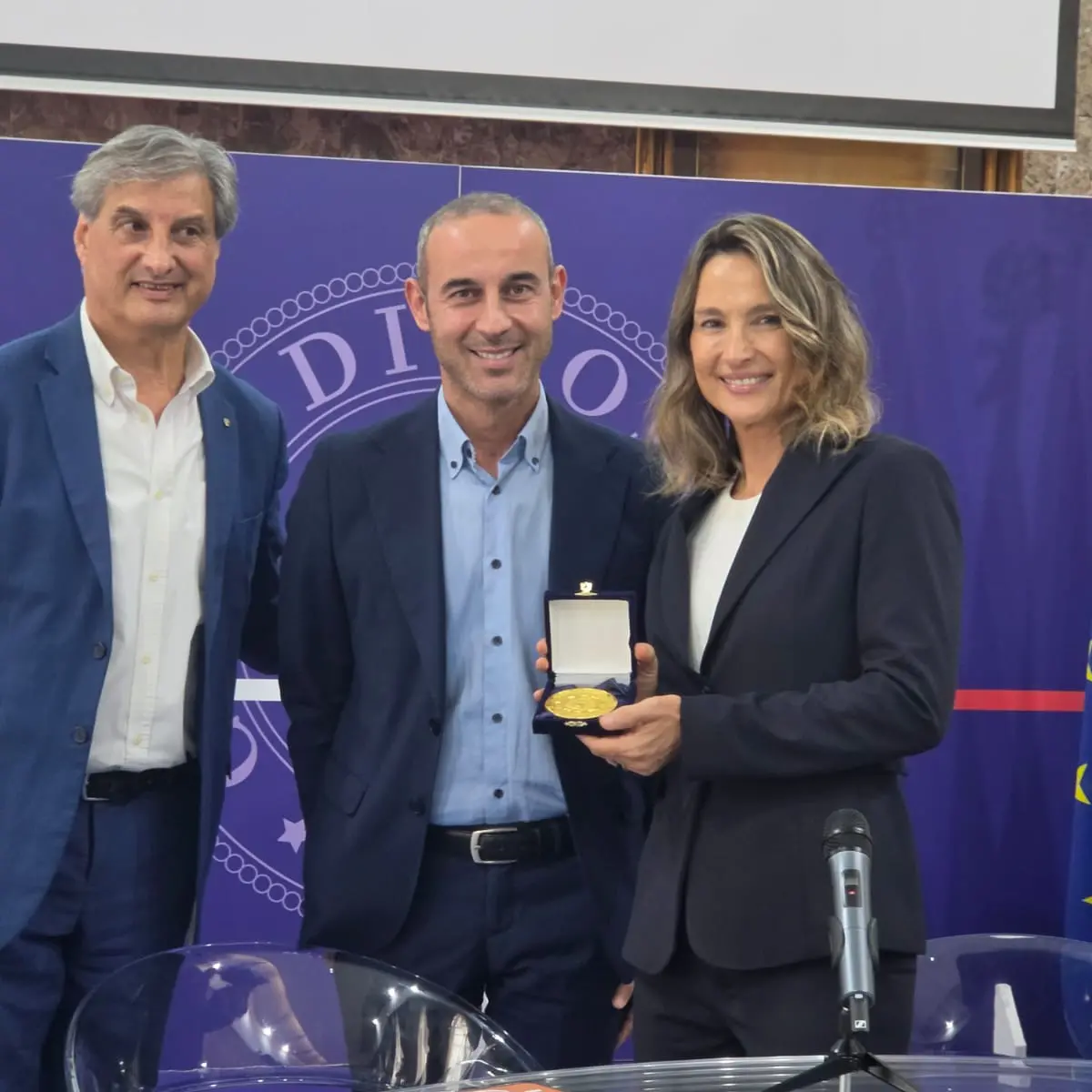La capitana della nazionale femminile di tennis Tathiana Garbin ospite del Comune di Cosenza