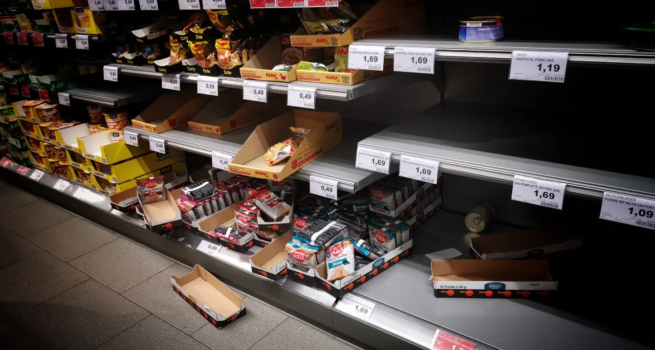 Protesta di agricoltori e autotrasportatori, Equità Territoriale: «Spostiamo i presidi davanti ai supermercati»\n