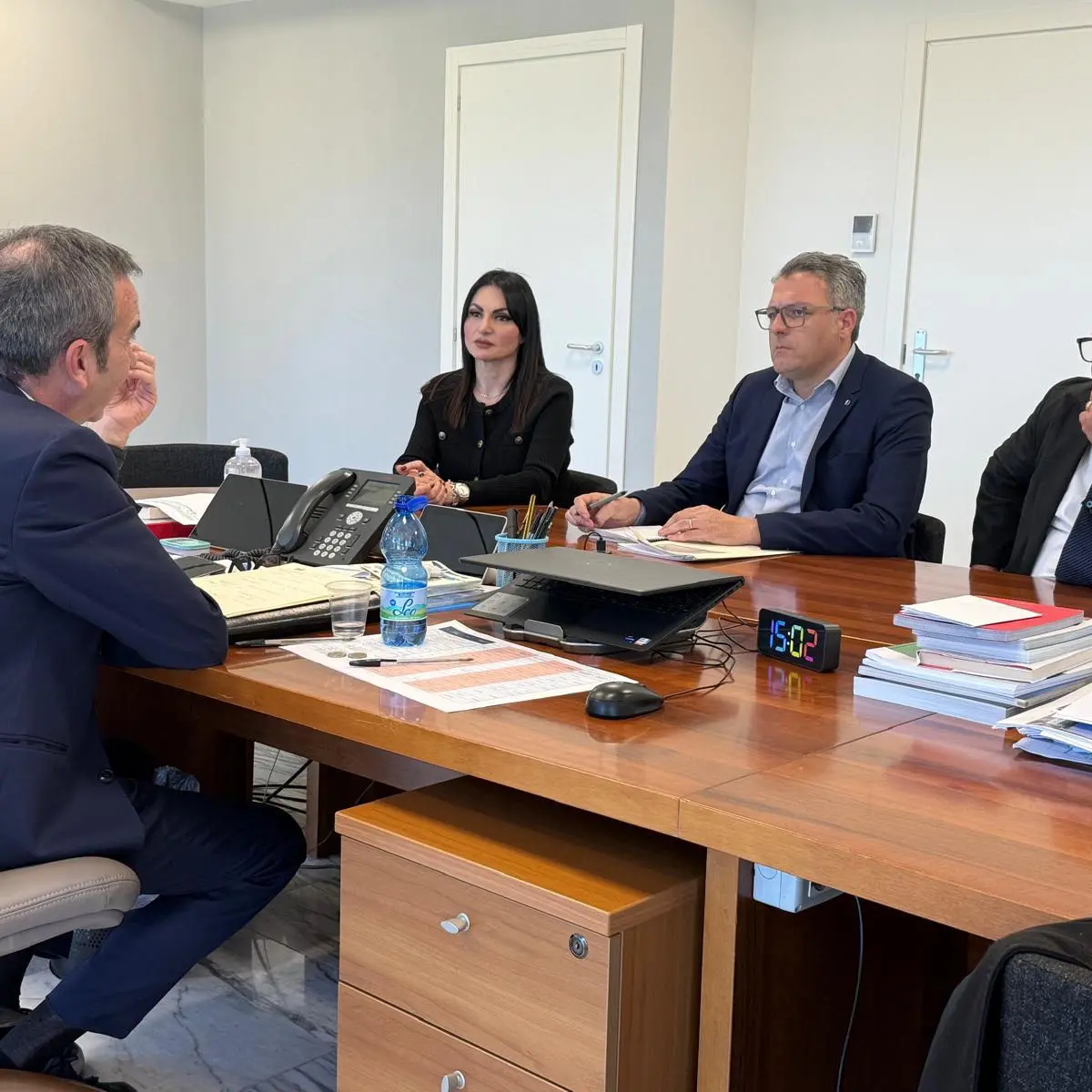 Vertenza Konecta, convocato il tavolo al Ministero. Cgil, Cisl e Uil: «Ora risposte concrete per i lavoratori»\n
