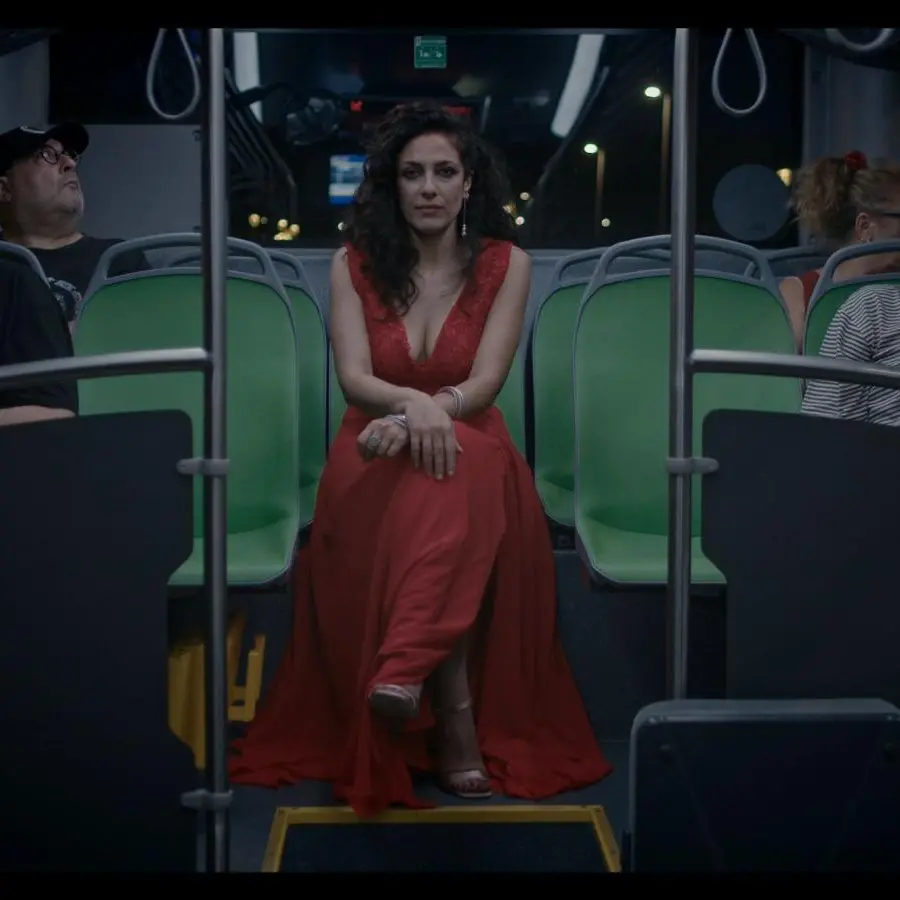 StrongHer, al cinema lo sliding doors di come cambia una carriera musicale\n