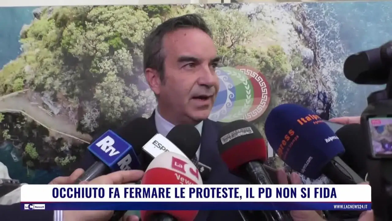 Occhiuto fa fermare le proteste, il PD non si ferma