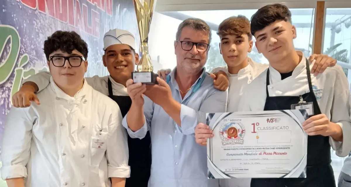 Pizza Chef Emergente, l’alberghiero di Praia a Mare vince la sfida del Sud\n