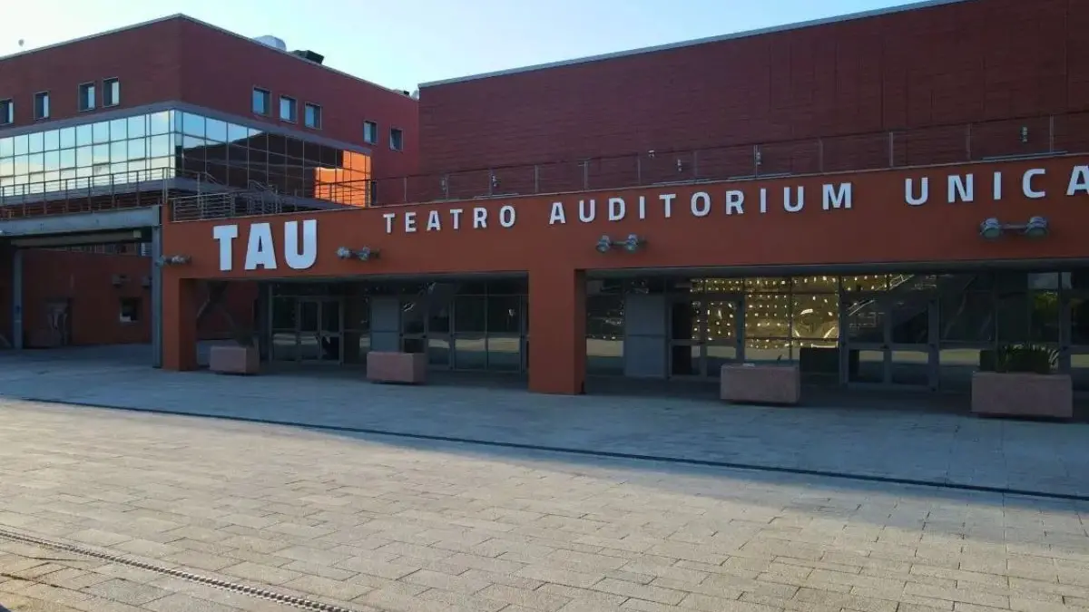 <p>Tau Unical</p>\\n