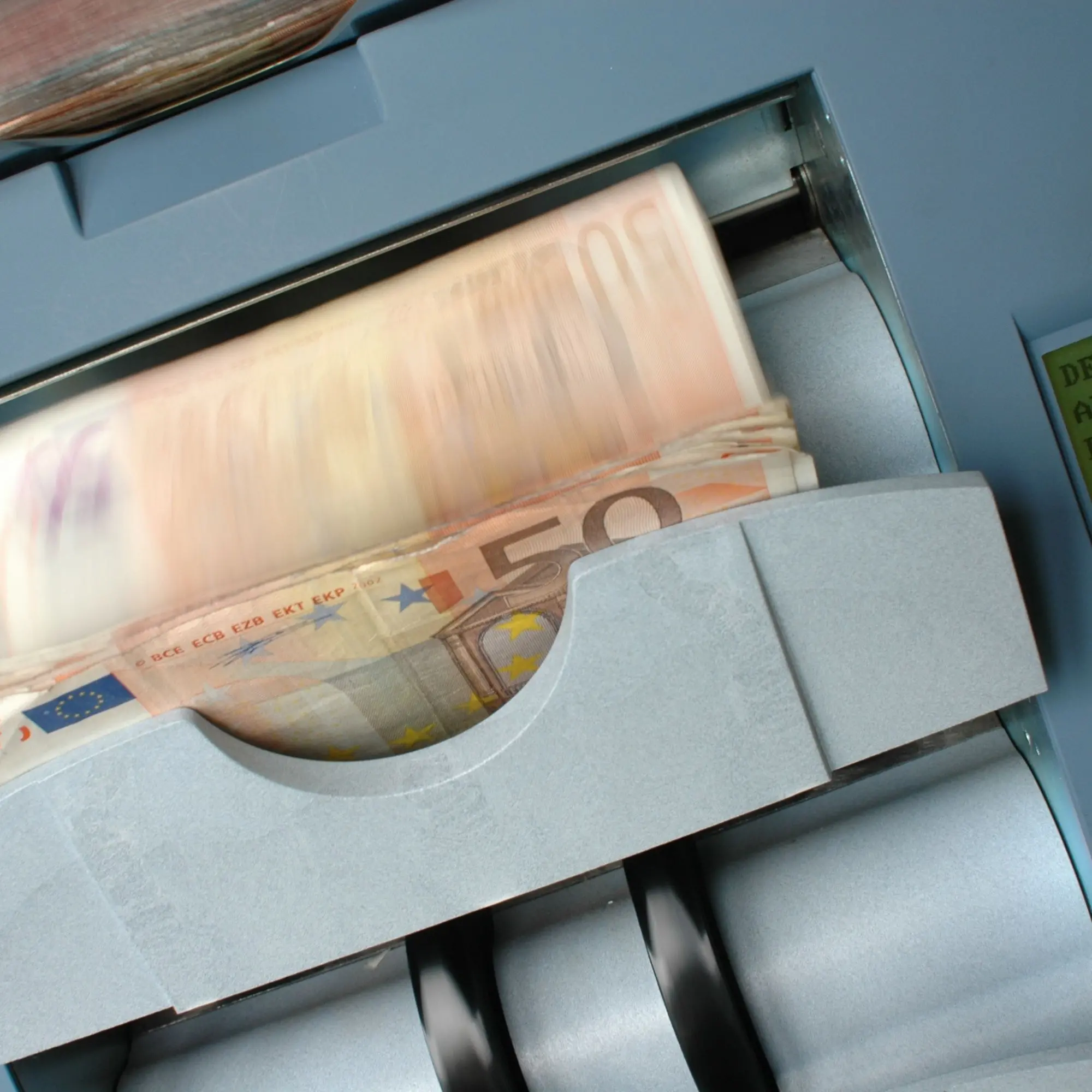 La banca clandestina della ’ndrangheta, nei file segreti c’è il tesoro delle mafie: 47 milioni convertiti in criptovalute\n