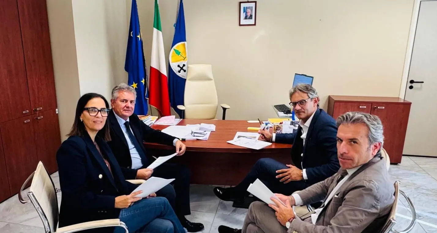 Impianti sportivi in Calabria, la Regione pronta a programmare gli interventi di messa in sicurezza e riqualificazione\n