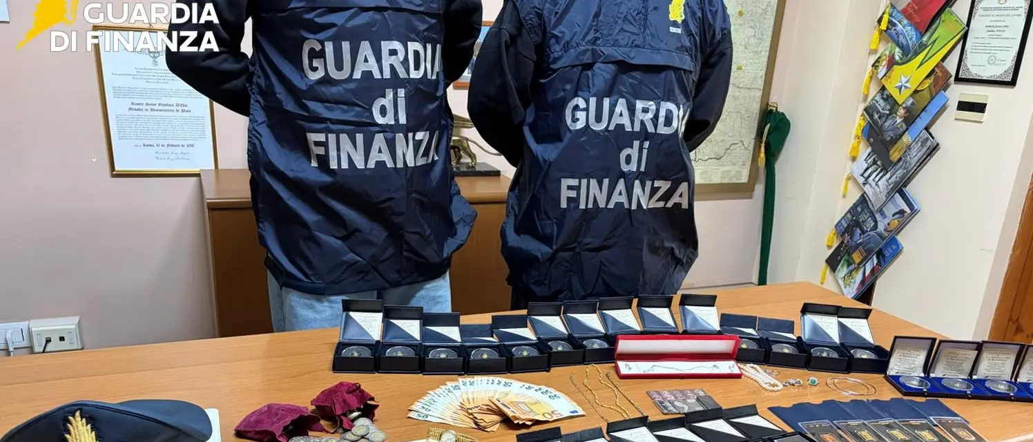 Indagati per peculato quattro dipendenti del Comune di Scalea: sequestrati beni per circa\u00A01,2 milioni di euro\n