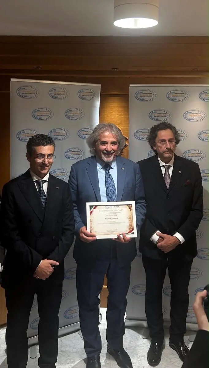 Antonello Gagliardi premiato alla Camera dei Deputati con il Premio Eccellenze Italiane 2026\n
