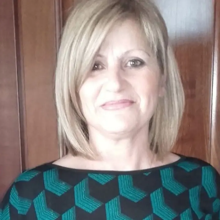 Agguato tra Corigliano e Cassano, uccisa la moglie del boss Damiano Pepe. Il 64enne ferito gravemente\n
