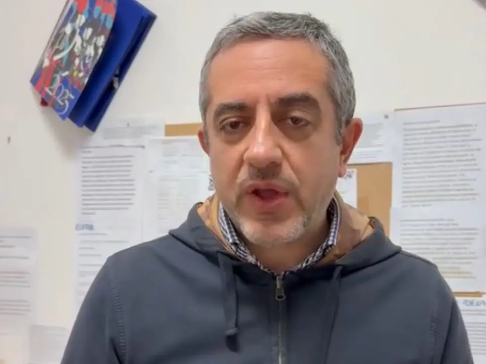 Agguato a Cassano, il sindaco: «Giù le mani dalla città, il mio è un grido di dolore e libertà»