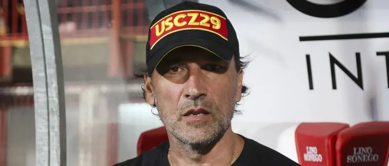 Catanzaro, ufficiale l’esonero di Gorgone dopo il ko per 1-6 contro l’Ascoli: via anche lo staff tecnico\n