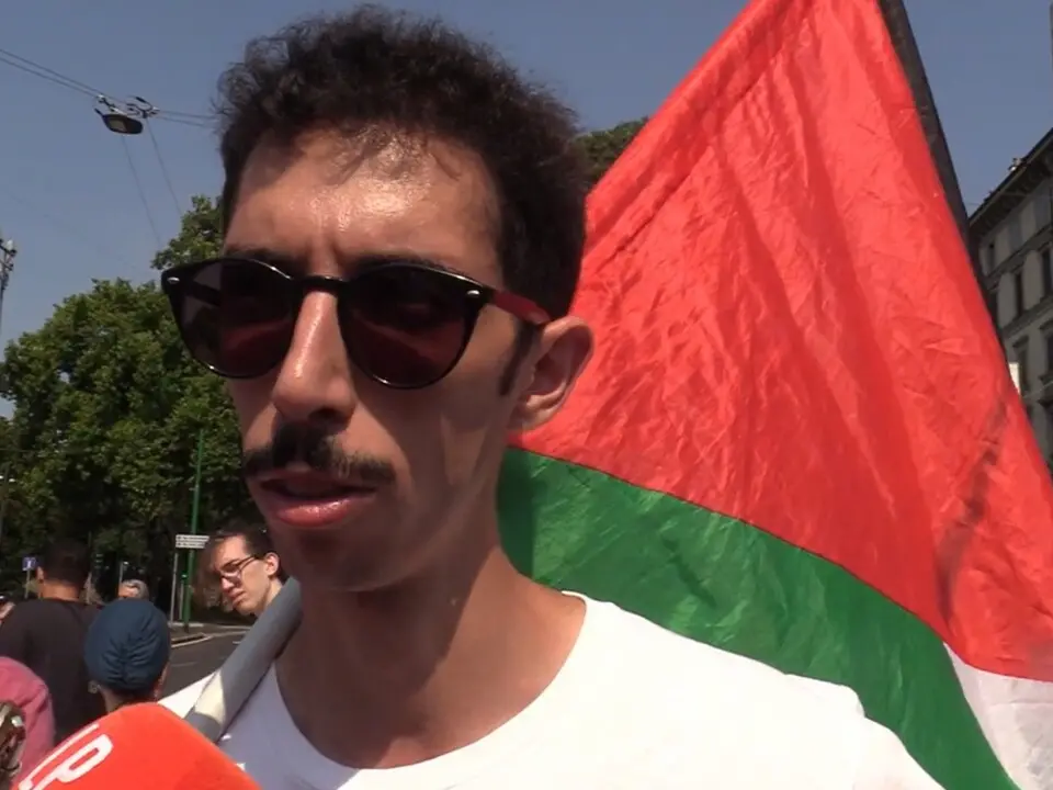 Youssef Siher, la rete dietro il Movimento 17 ottobre: le piste sull’uomo fermato dopo gli scontri a Milano