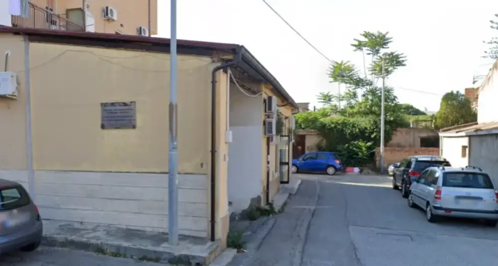 <p>Reggio, domani un sit-in contro la <span style=\"color:hsl(0, 75%, 60%);\">chiusura del poliambulatorio di Gallico</span></p>