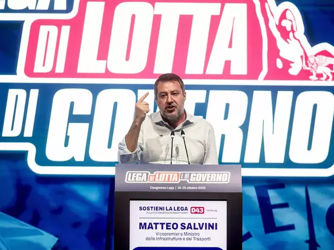Lega, Salvini confermato segretario per la quarta volta: «Vinceremo le elezioni, saremo il secondo partito del centrodestra»