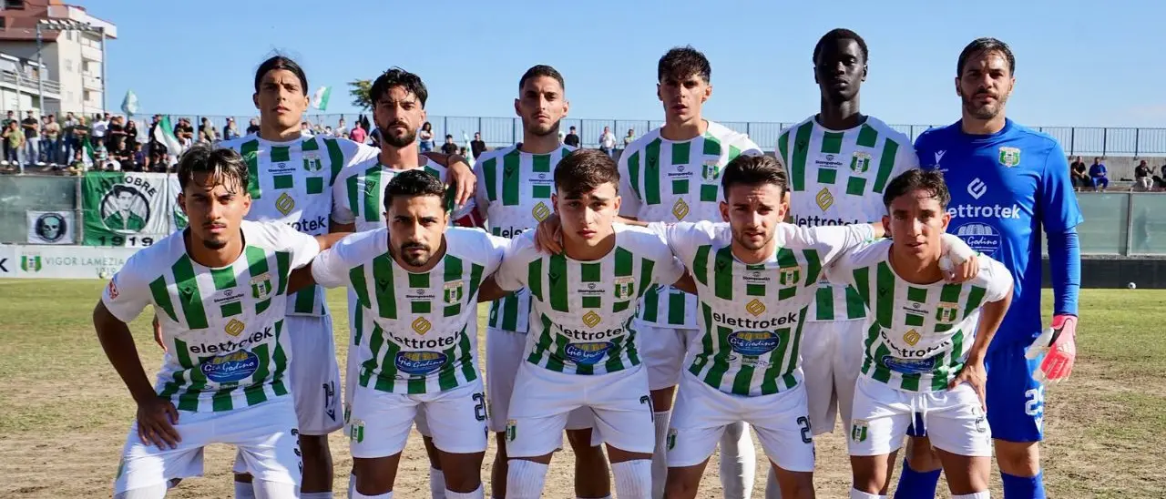 Vigor Lamezia, passo indietro dopo la vittoria: a Praia decide Petrone. Vargas non ci sta:\u00A0«Puniti per una sbavatura»\n